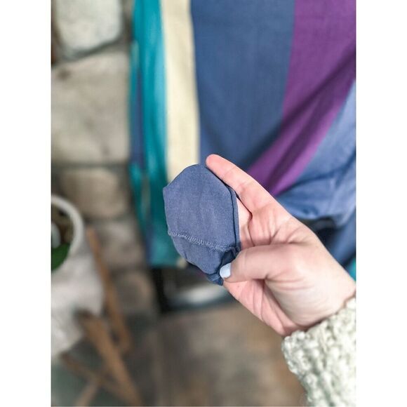 Lanes End Vintage Top - Picture 7 of 9